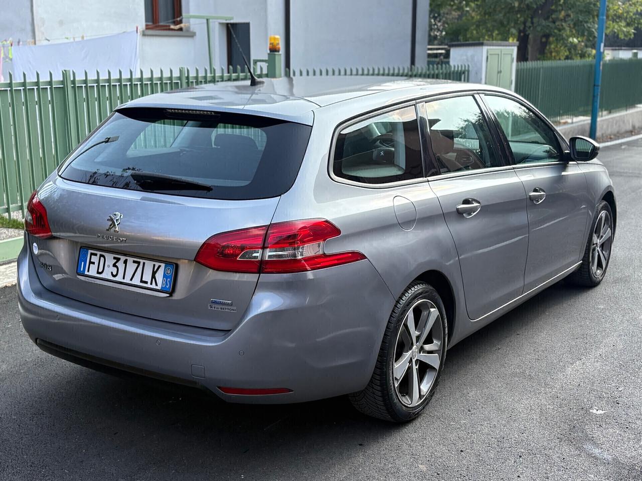 Peugeot 308 130 S&S SW GT Line EURO 6b