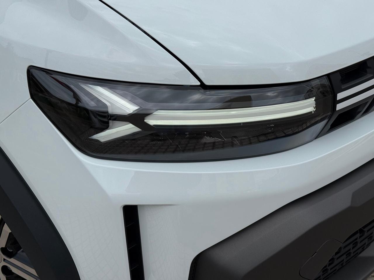 Dacia Duster Eco-G 100 CV Expression/Luci ambiente