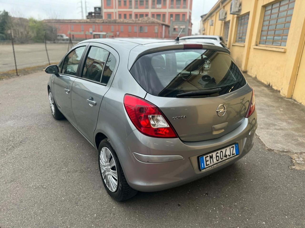 Opel Corsa 1.2 85CV 5 porte GPL-TECH Elective
