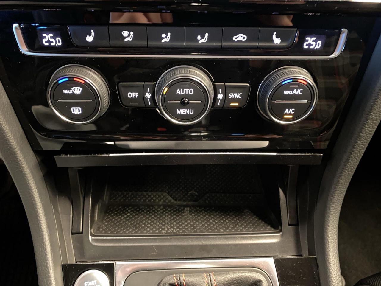 Volkswagen Golf 5p 2.0 tsi Gti Performance 245cv