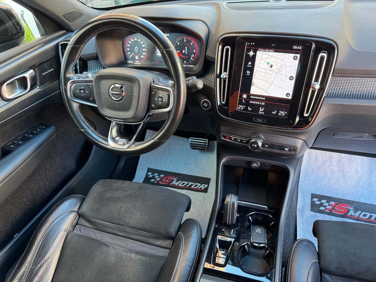 VOLVO XC40 2.0 D3 R-DESIGN AWD GEARTRONIC 150CV