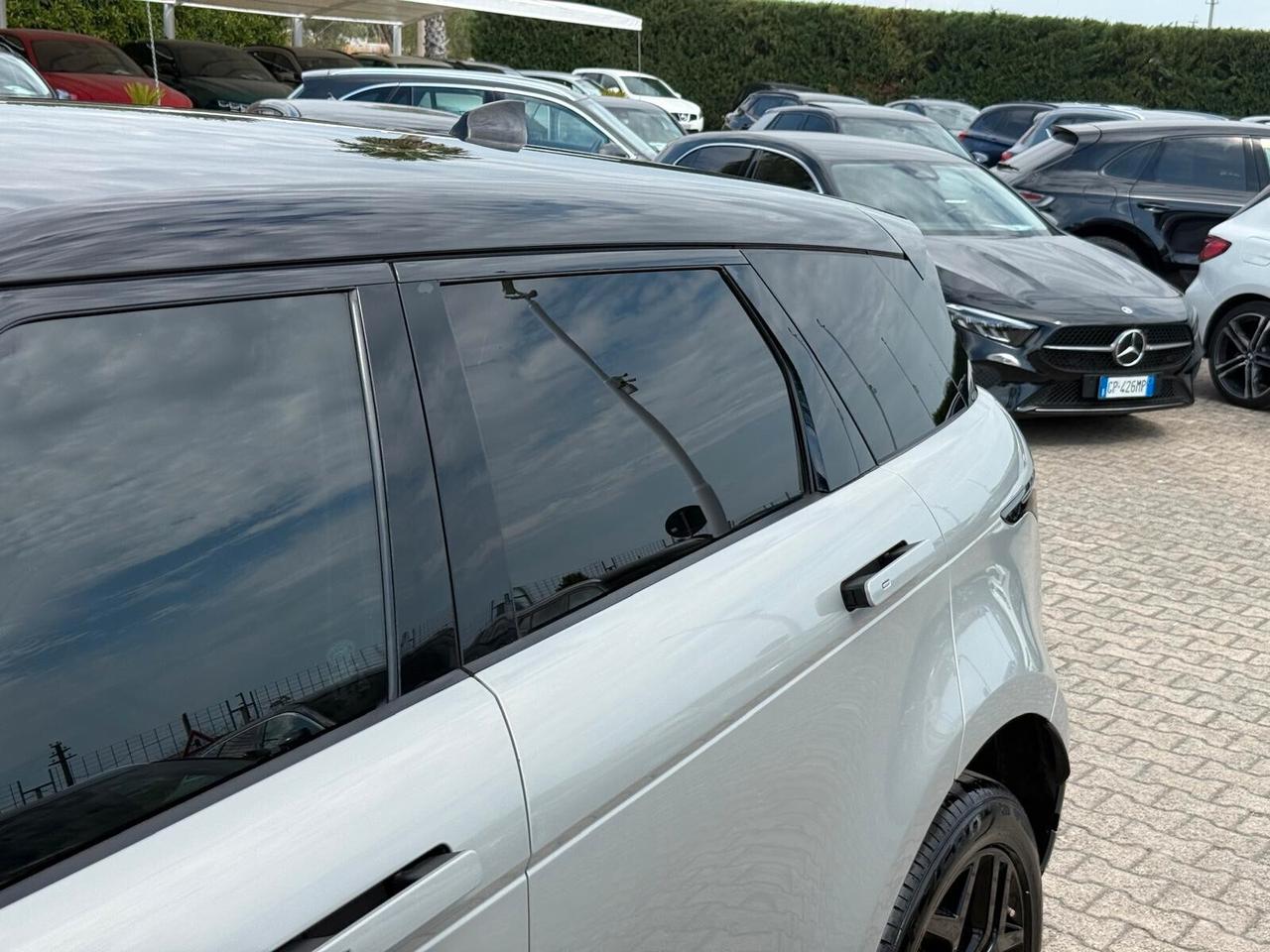 Evoque 2.0D Hybrid 163 CV R-Dynamic *N1 *Autocarro