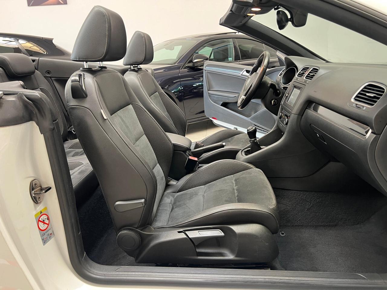Volkswagen Golf Cabriolet 1.6 TDI DPF 3p. Highline