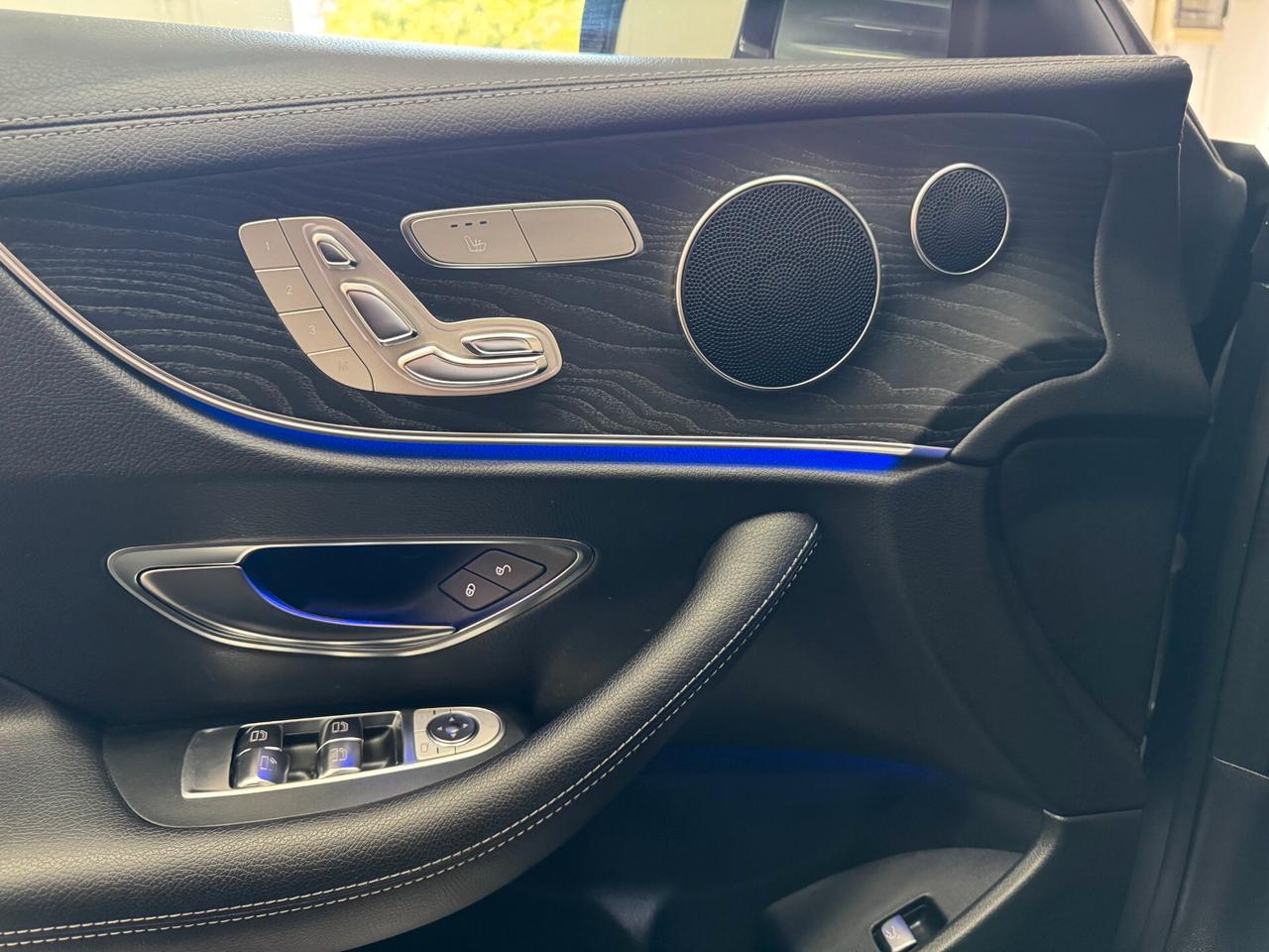MERCEDES -BENZ E220 4 MATIC COUPè 2019 FULL
