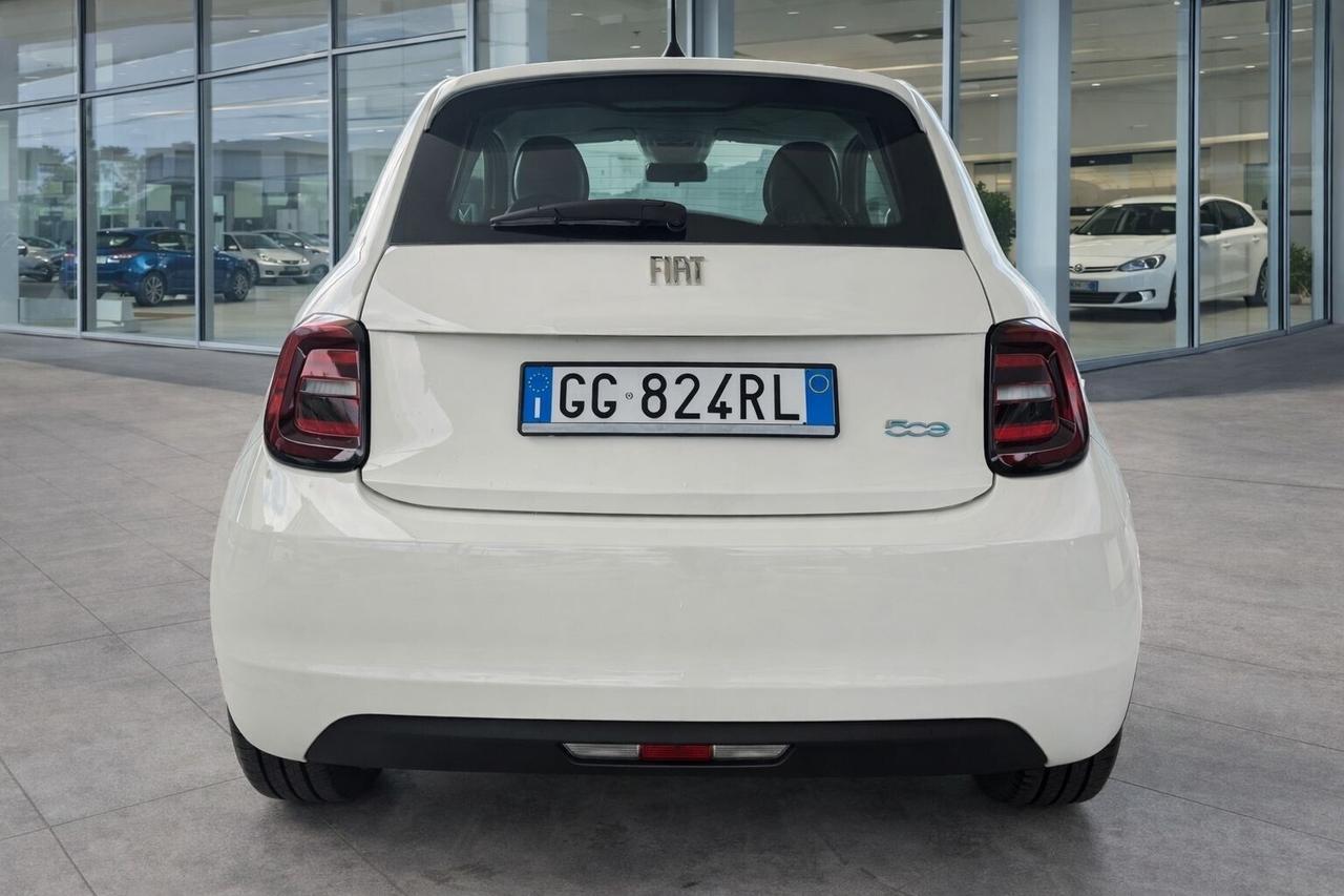 Fiat 500 Elettrica 42 kWh Icon