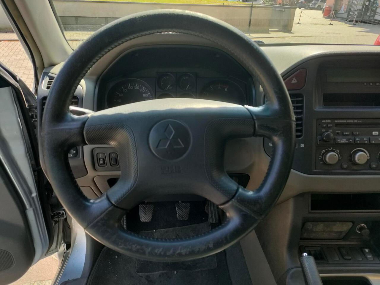 Mitsubishi Pajero 3.2 16V DI-D 7 p. Gancio