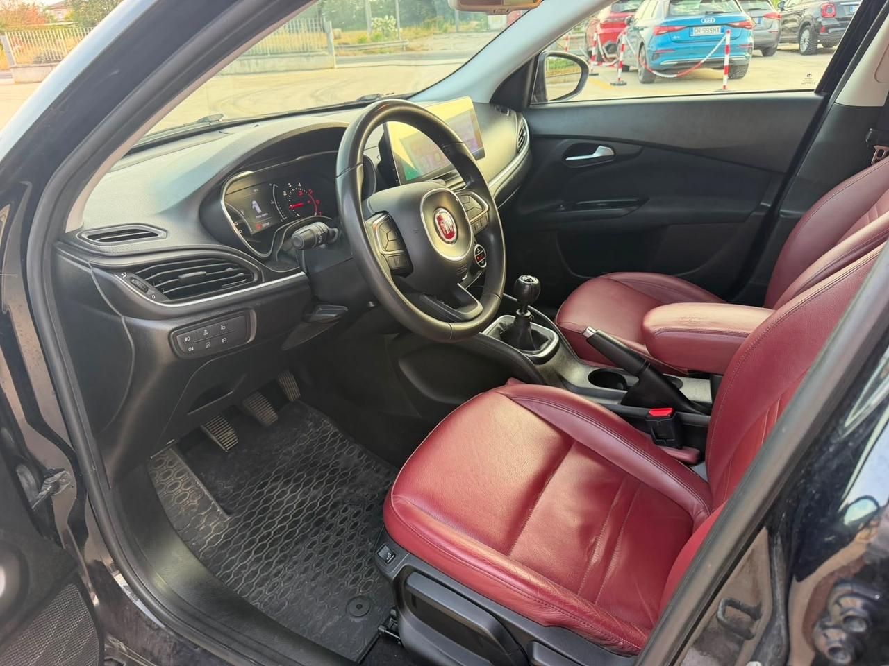 Fiat Tipo 1.6 Mjt S&S 5 porte Easy