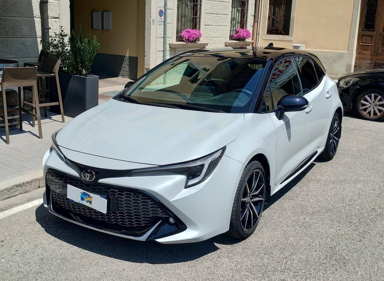 Toyota Corolla 2.0 Hybrid GR SPORT