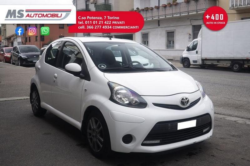 Toyota Aygo Toyota Aygo 1.0 VVT-i Active Connect 50KW ANNO 2013
