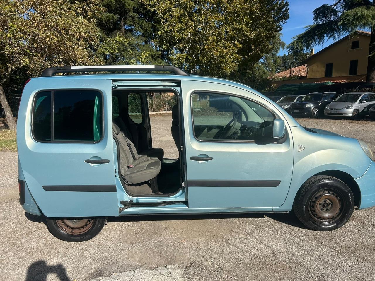 Renault Kangoo 1.6 cc Benzina/GPL 80.000 km GPL 2032