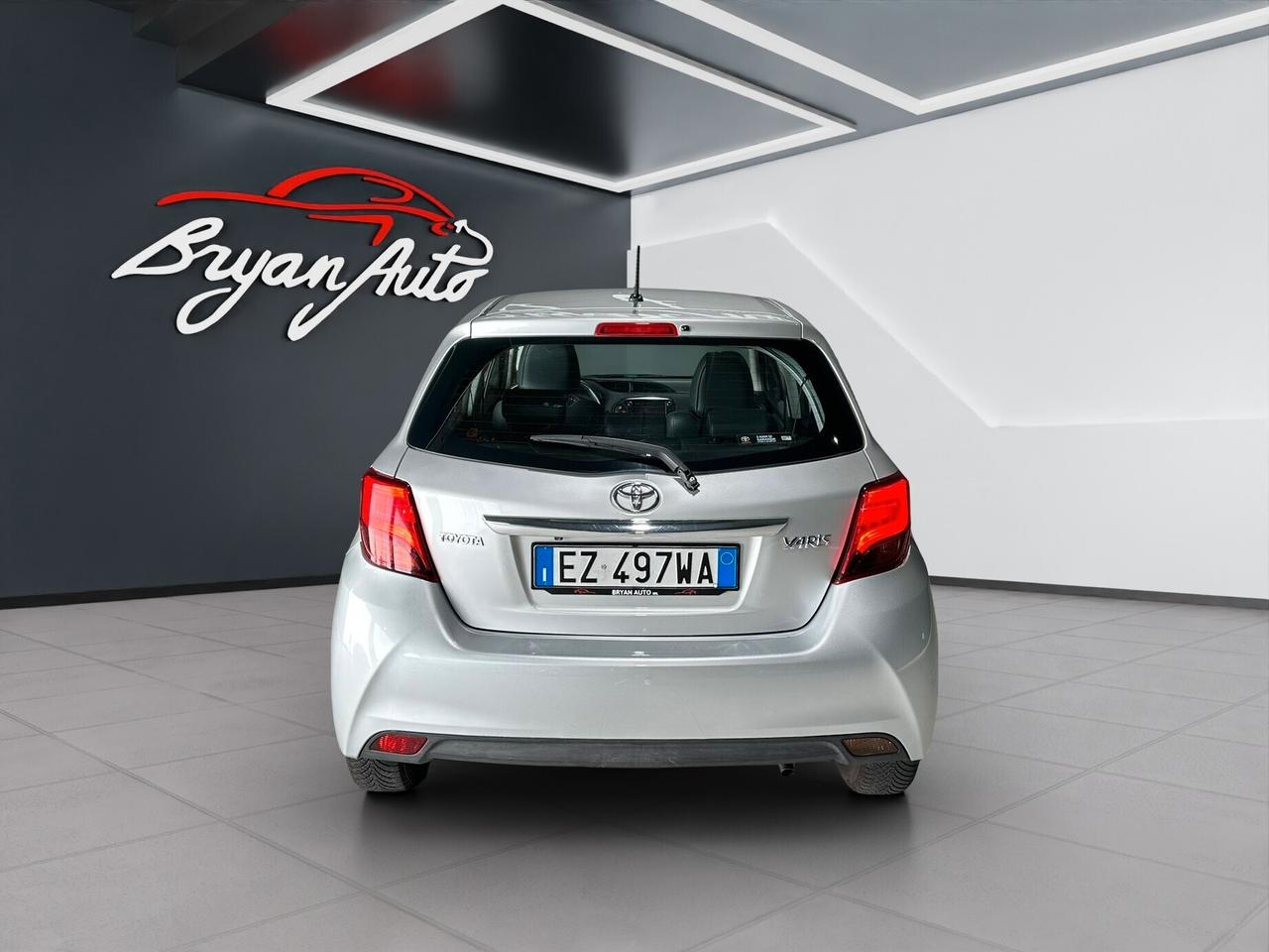 Toyota Yaris 1.0 5 porte Lounge