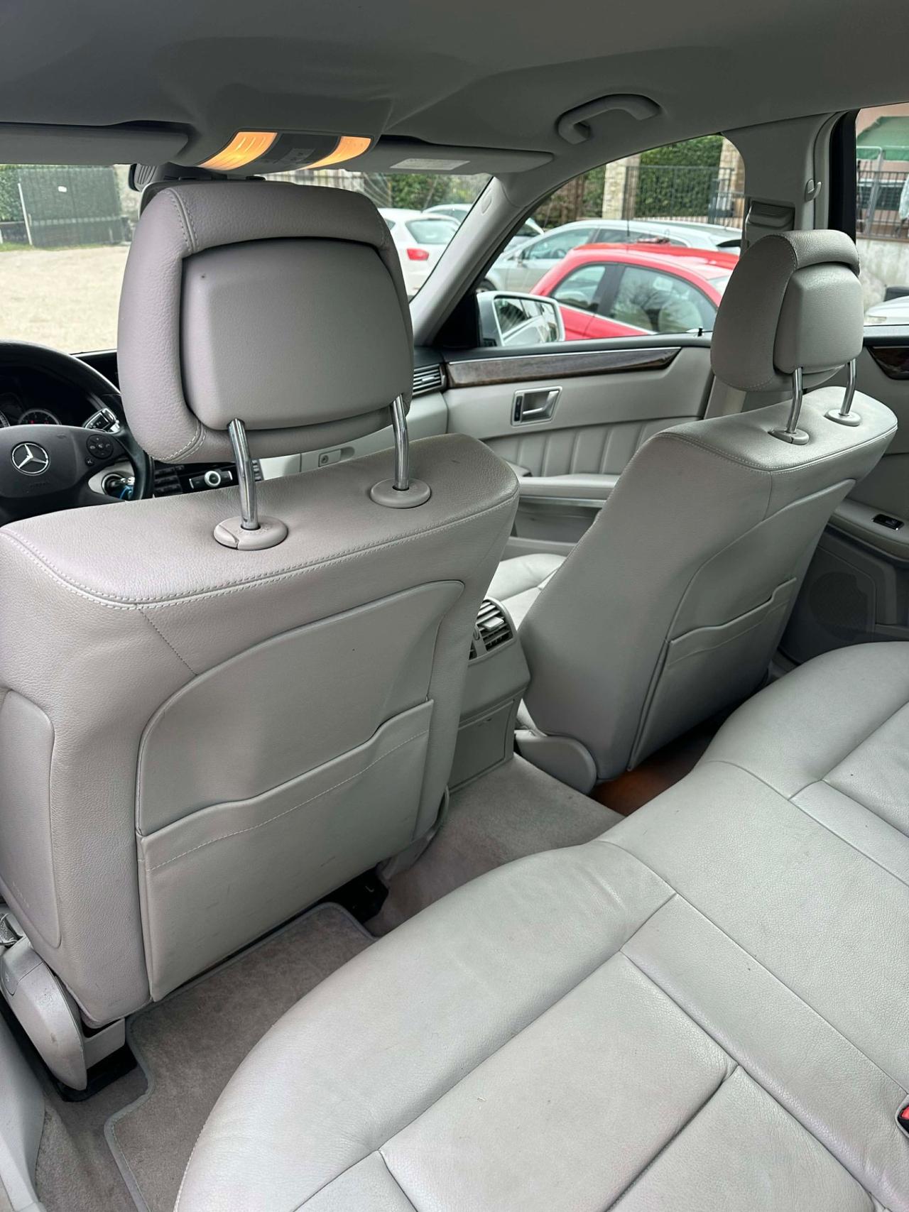 Mercedes-benz E 350 CDI FULLOPT UNICOPR KMCERT