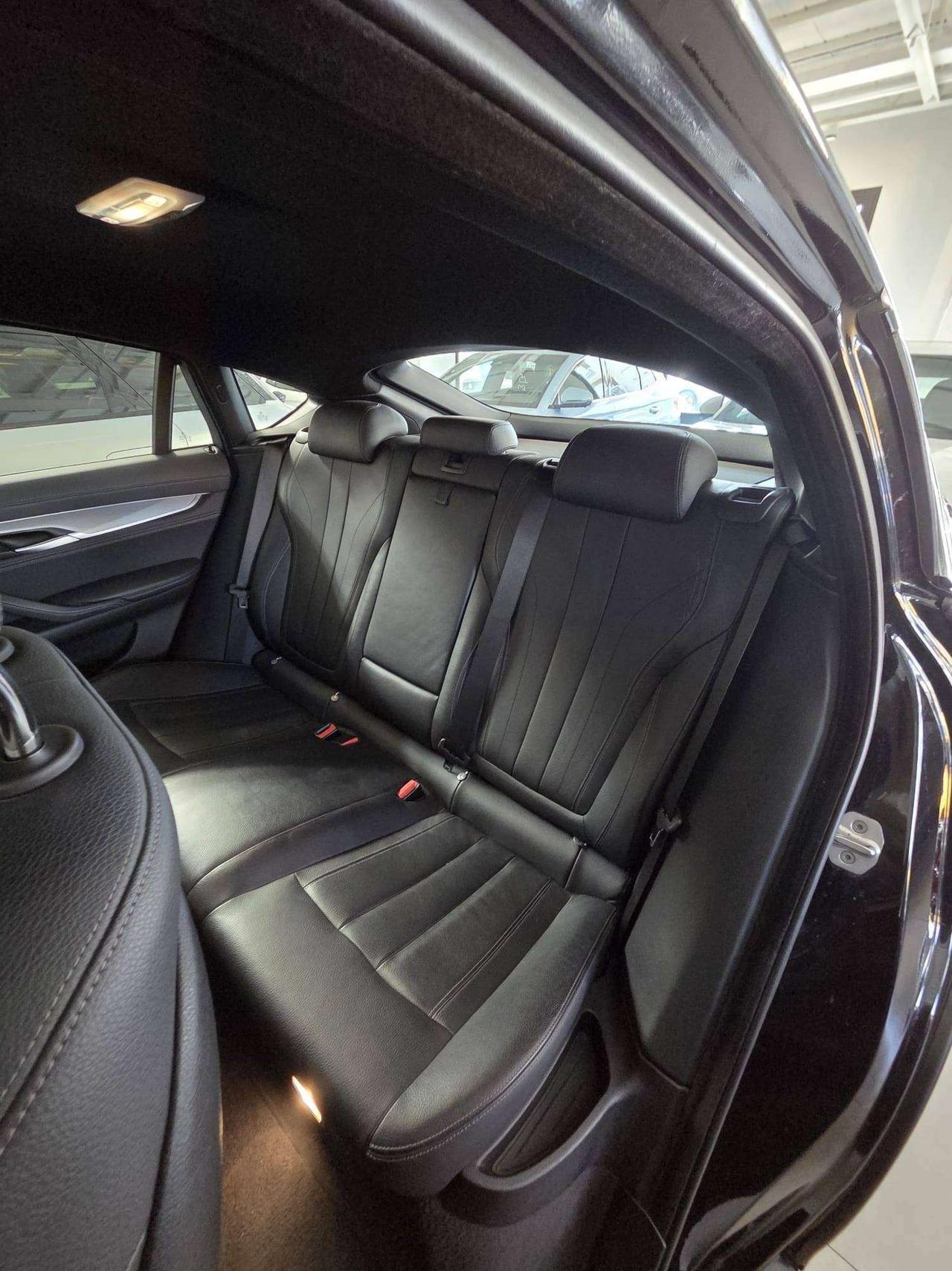 BMW X6 M X6 M50d auto