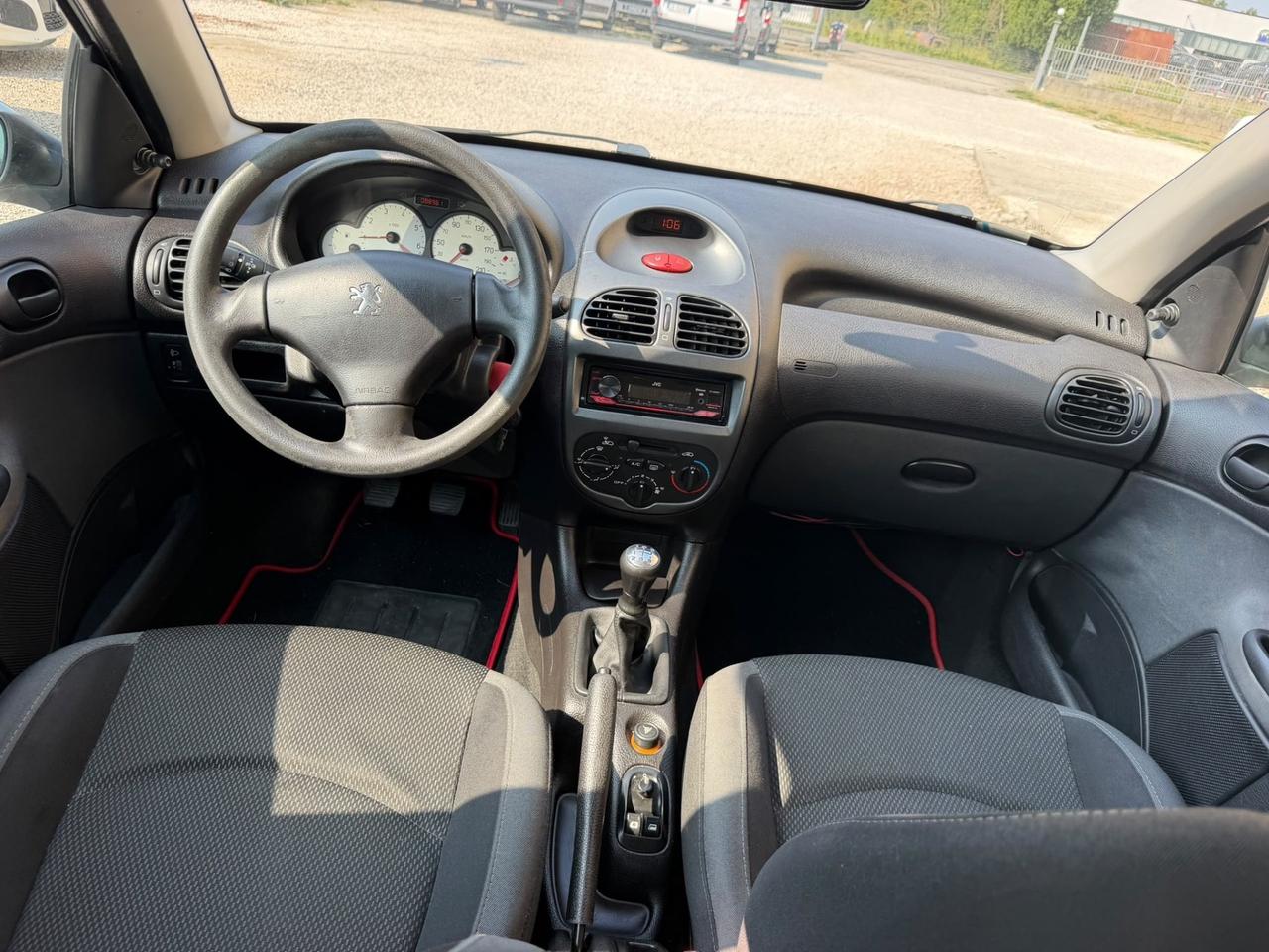 Peugeot 206 1.4 5p. Enfant Terrible