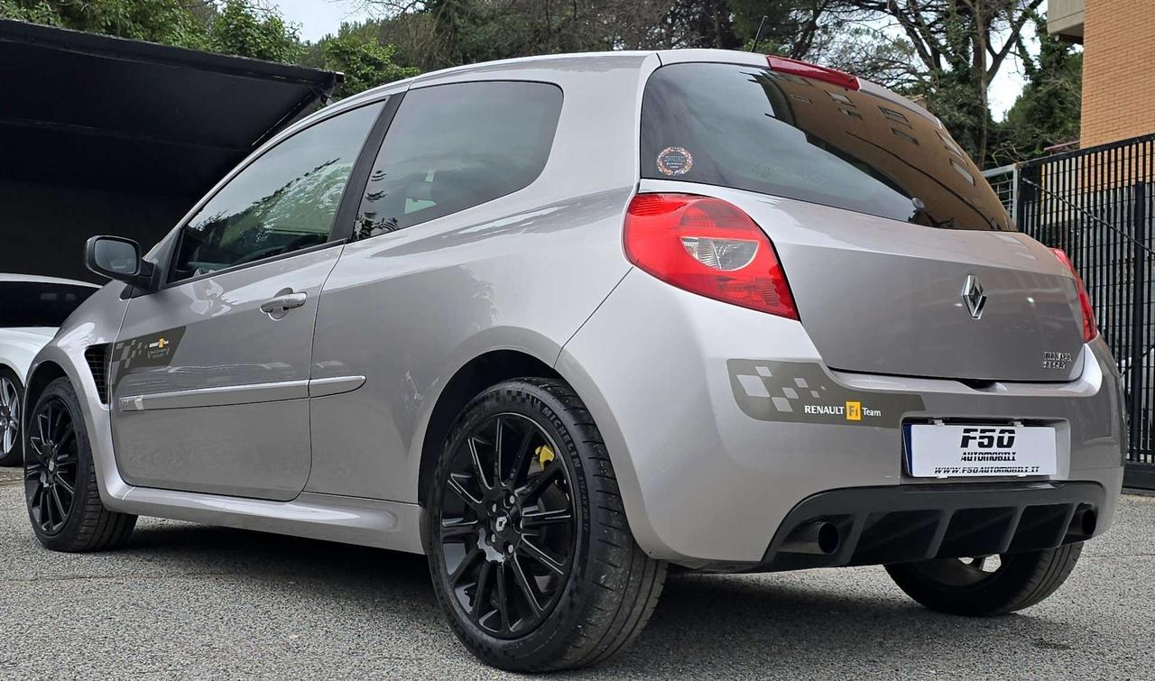 Renault Clio 3p 2.0 16v RS 200cv