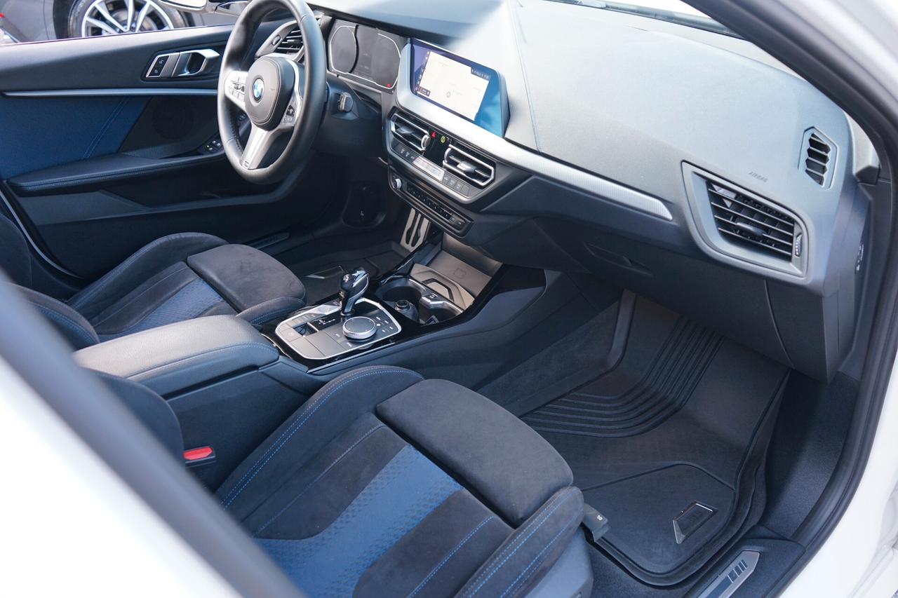 Bmw 118d 5p. Msport Night edition