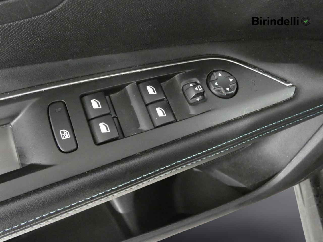 PEUGEOT 3008 2ª serie - 3008 BlueHDi 130 S&S EAT8 Allure