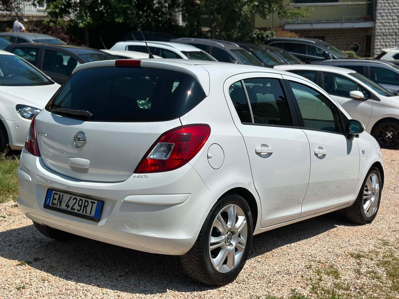 Opel CORSA 1.2 5P GPL COSMO KMCERT NEOPAT UNICOPR