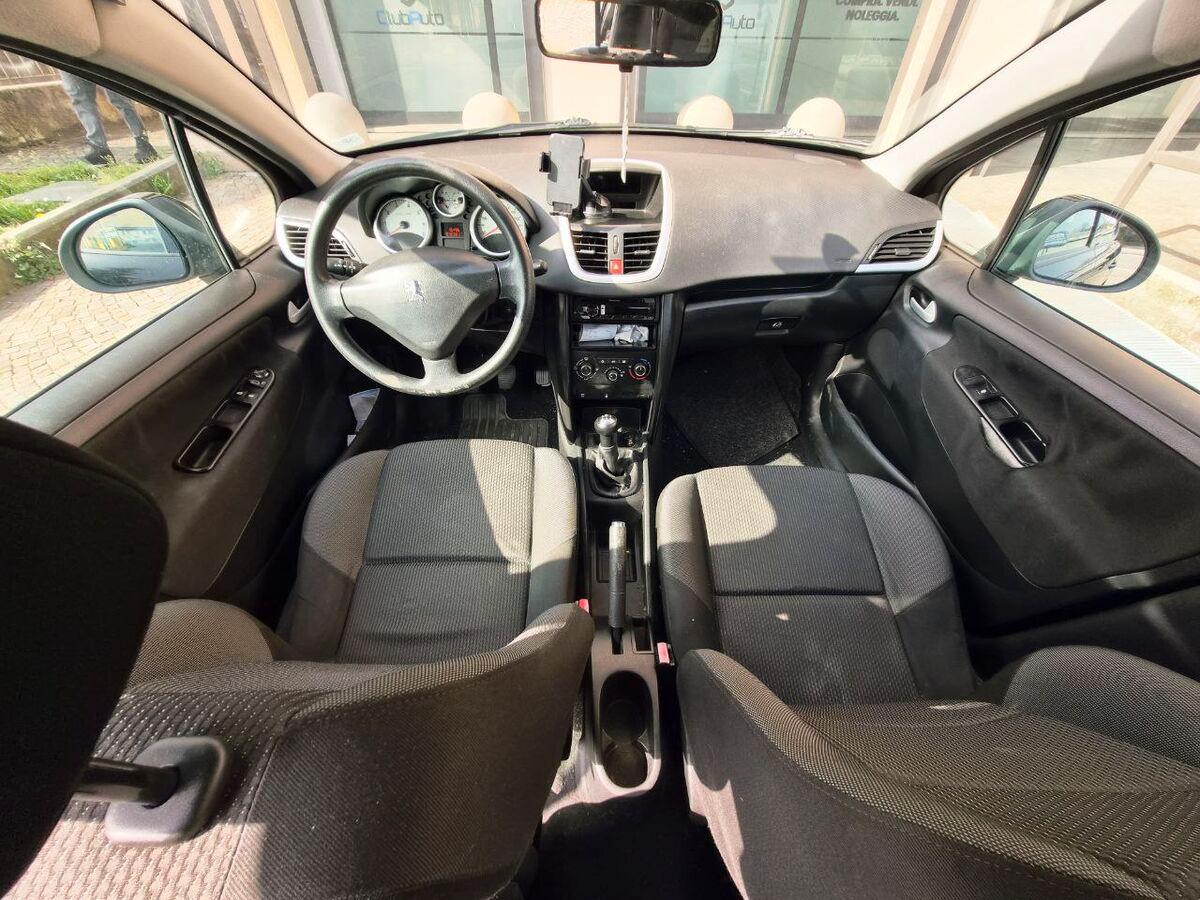 Peugeot 207 1.4 8v Millesim 200 5p
