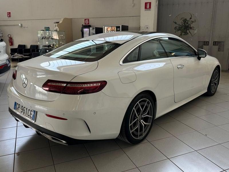 Mercedes-Benz Classe E Cpé E 220 d 4Matic Premium Plus