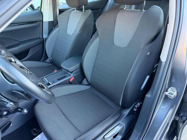 SKODA Octavia 2.0 TDI EVO SCR DSG Wagon Executive