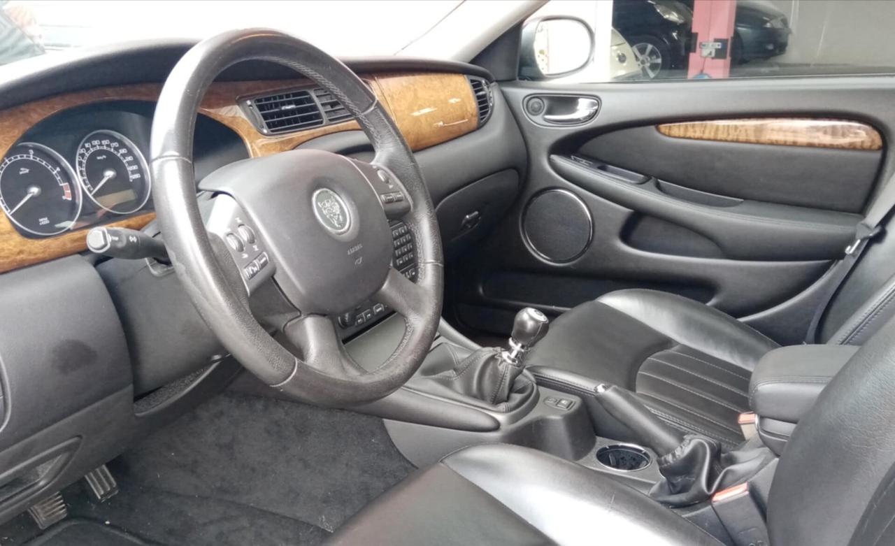 Jaguar X-Type 2.0D cat Sport EU3