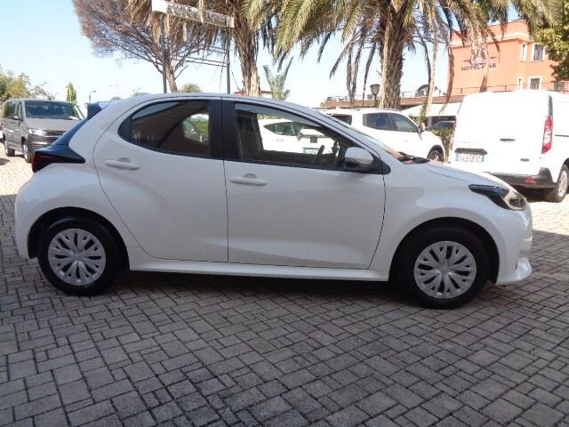 Toyota Yaris 1.5 Hybrid 5 porte Active NESSUN VINCOLO FINANZIARIO