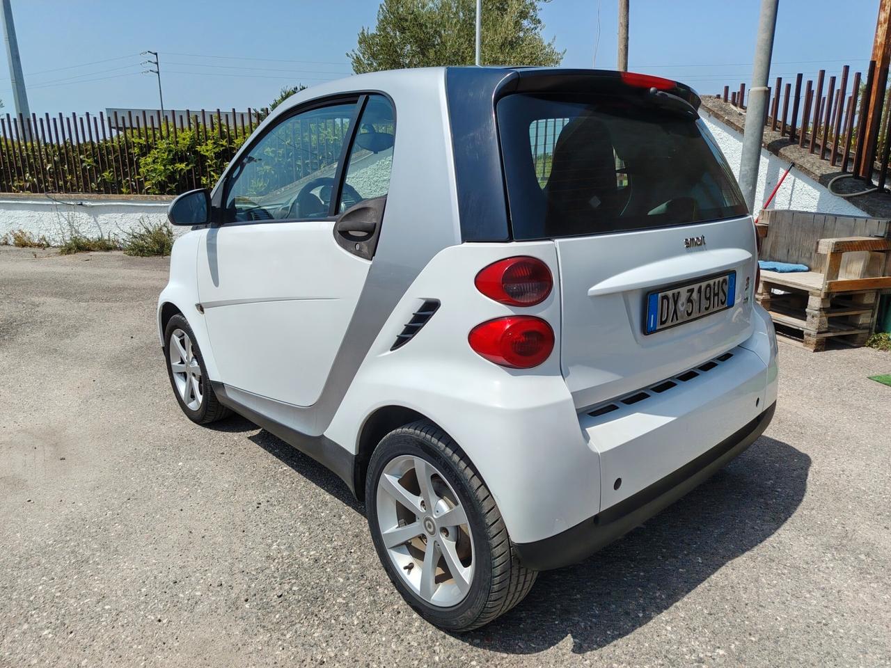 Smart ForTwo 800 33 kW coupé pulse cdi