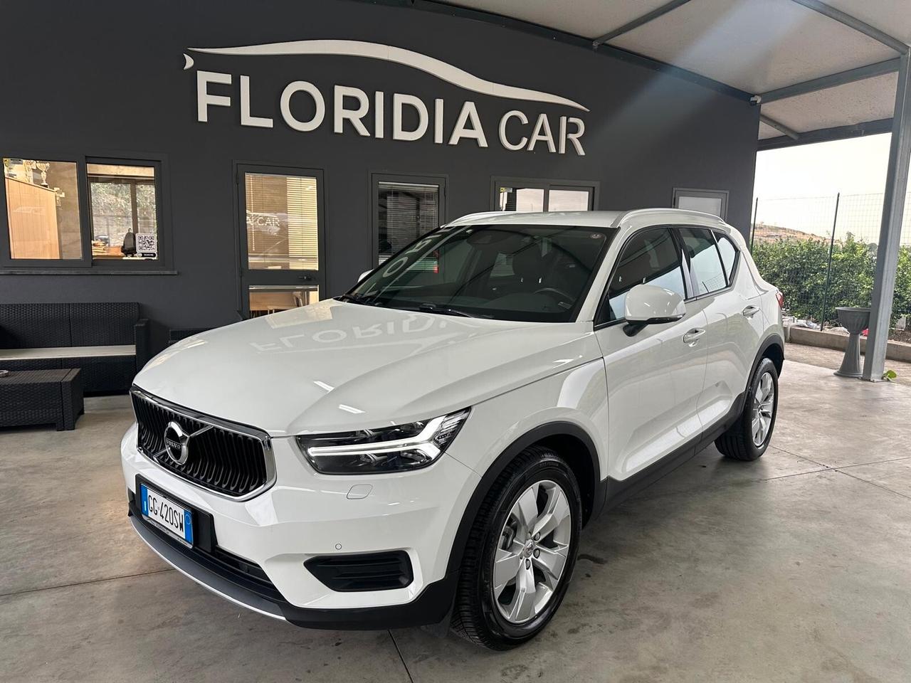 VOLVO XC40 2.0 150CV 06/2020