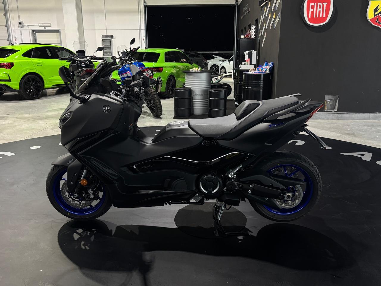 Yamaha T Max 560
