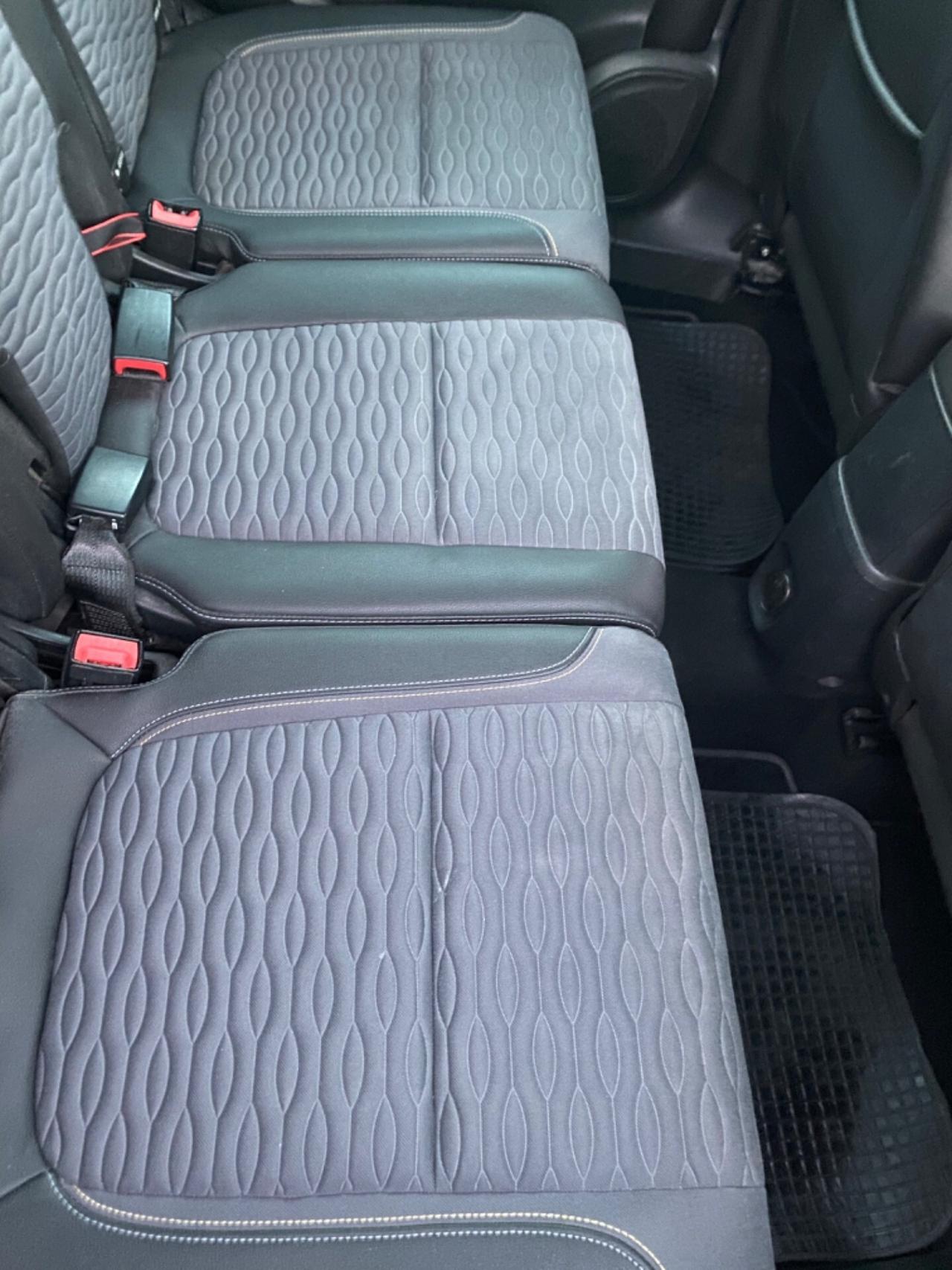 Opel Zafira 1.6 EcoM Fine 2012 Full 7 Posti