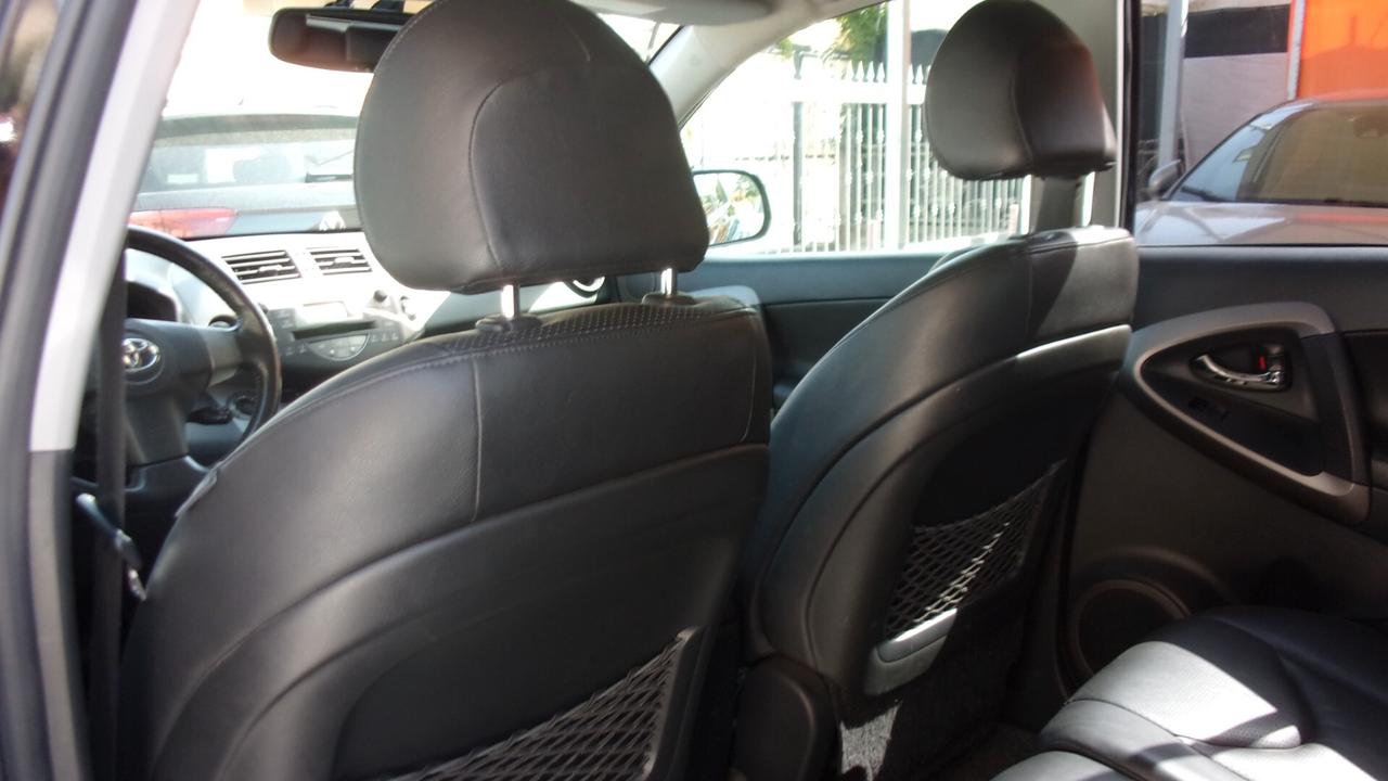 Toyota RAV 4 RAV4 2.2 D-4D 177 CV Luxury