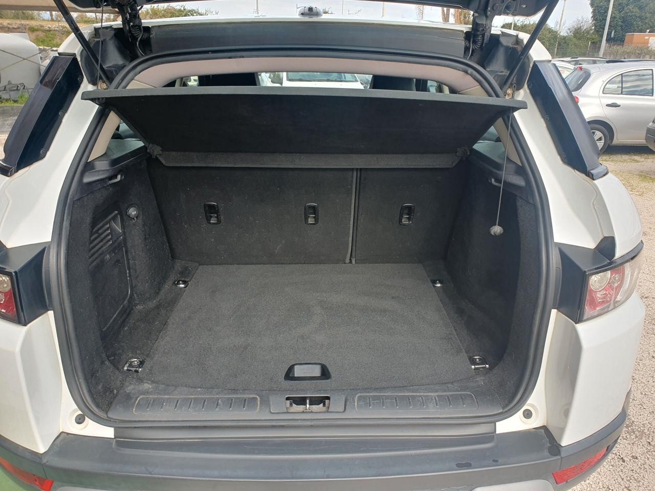 Land Rover Range Evoque 2.2 TD4 5p. Prestige