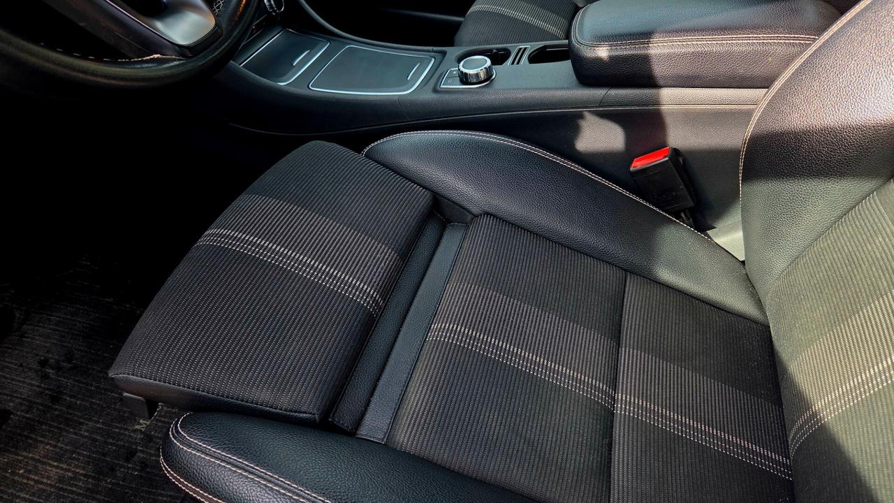 Mercedes-benz A 180 d Automatic Premium