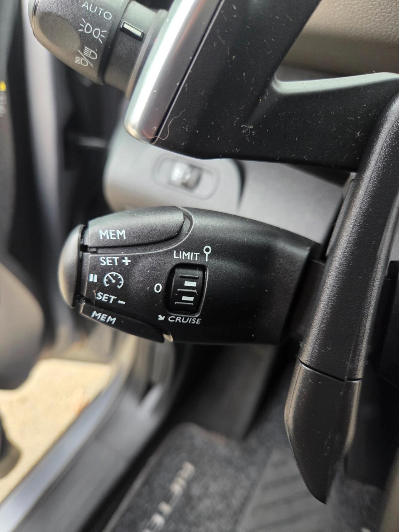 Peugeot Rifter BlueHDi 130cv S&S Active Standard