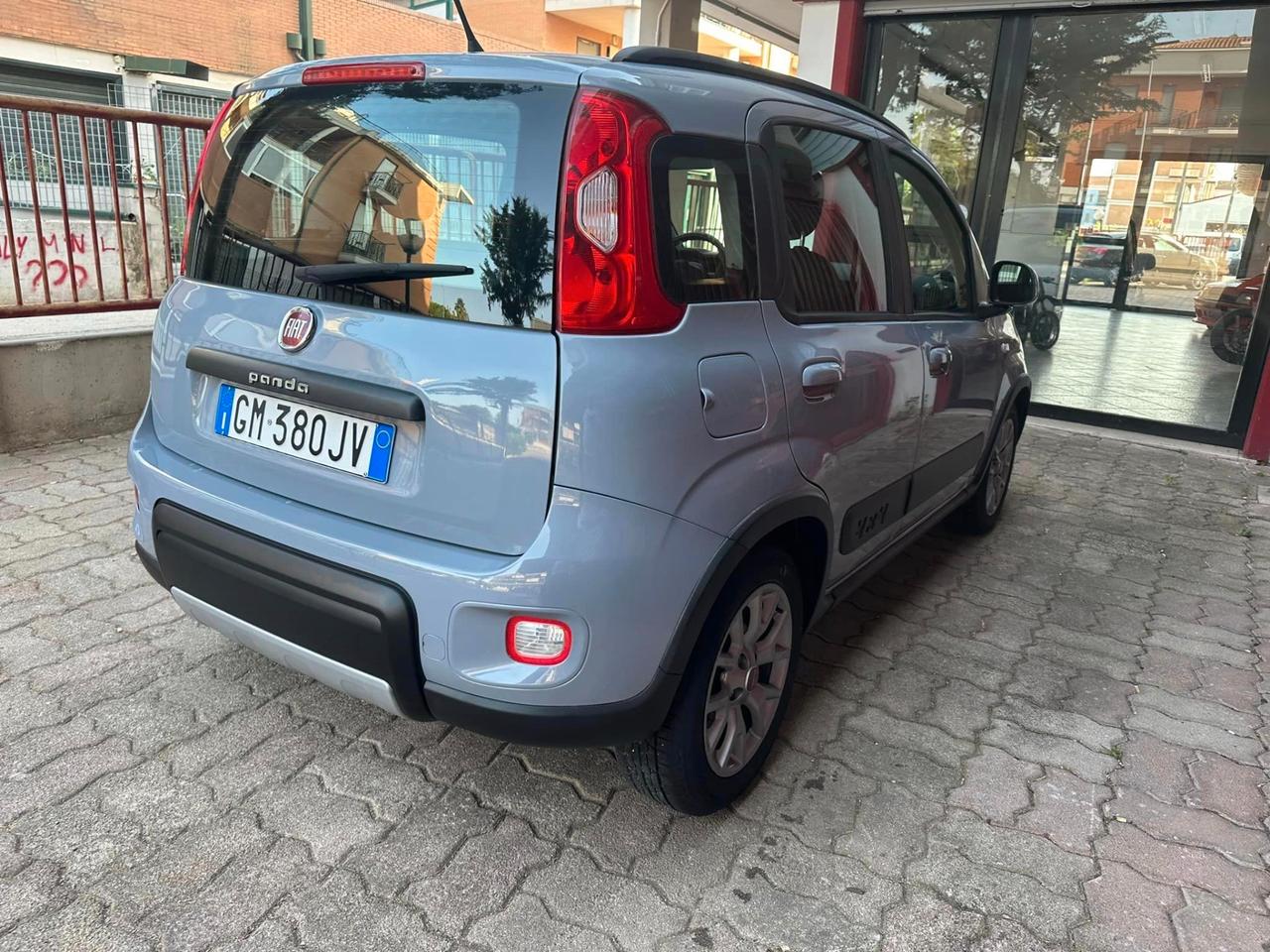 Fiat Panda 1.2 ALLESTIMENTO 4X4 36 MESI DI GARANZIA