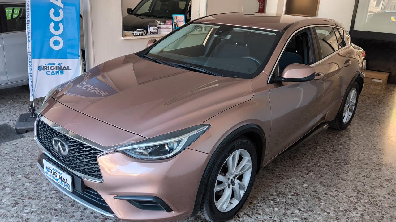 Infiniti Q30 1.5 diesel Business Executive