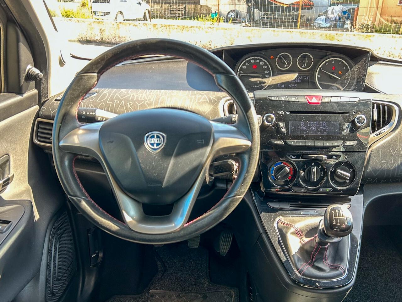 Lancia Ypsilon 1.2 69 CV 5 porte GPL Ecochic Gold
