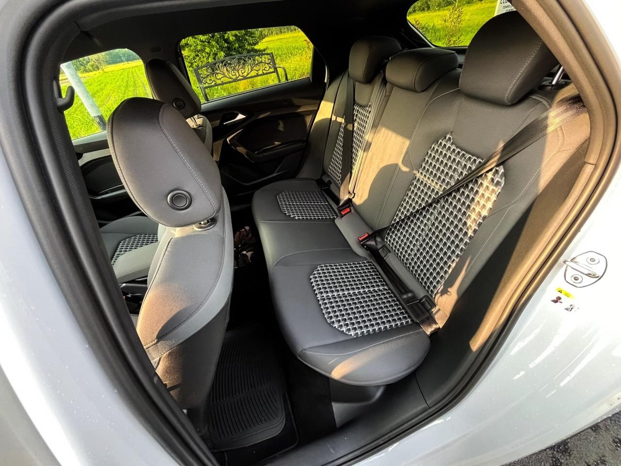 Audi A1 SPB 40 TFSI S tronic S line edition