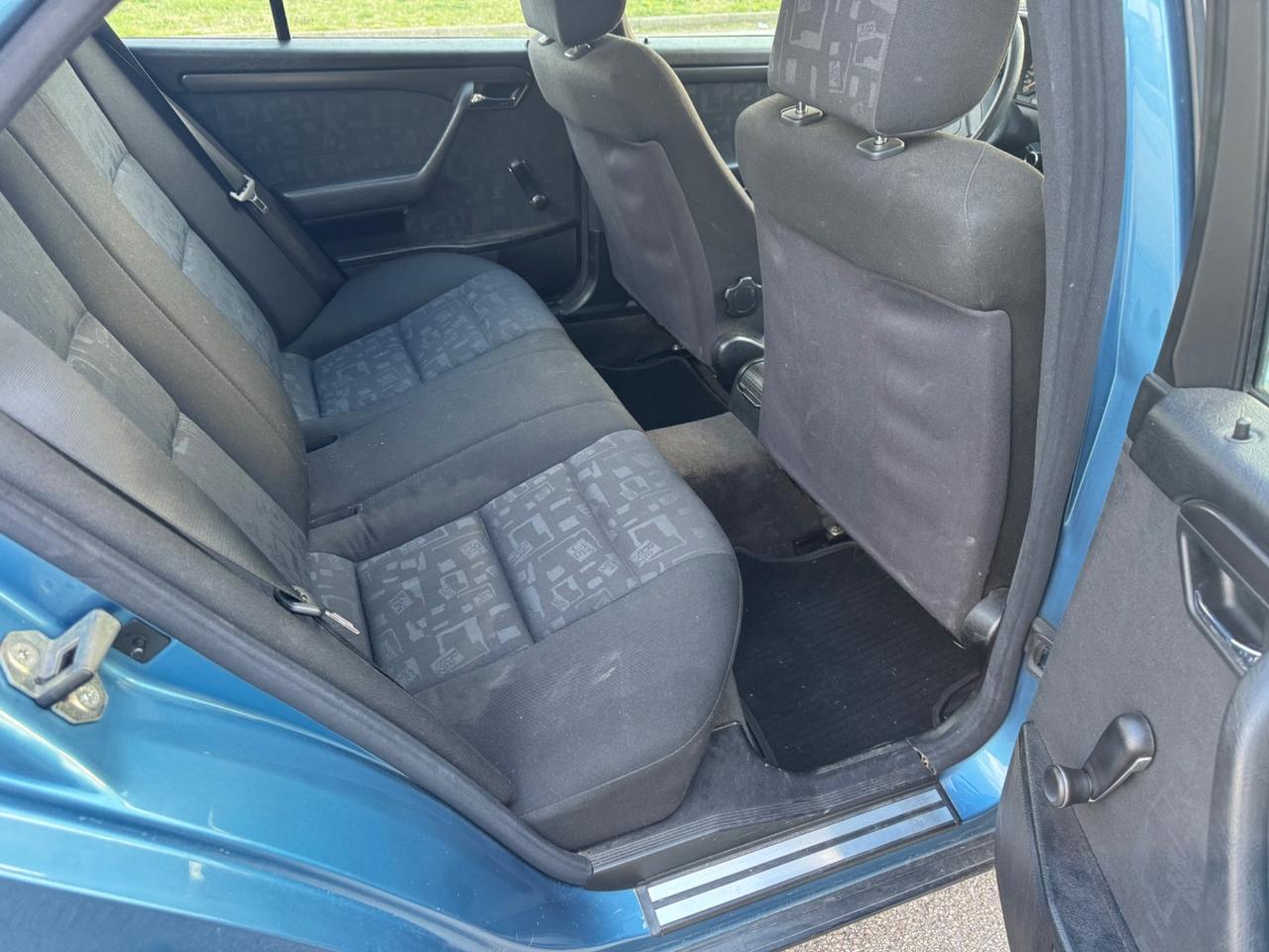 Mercedes-benz C 180 cat Classic