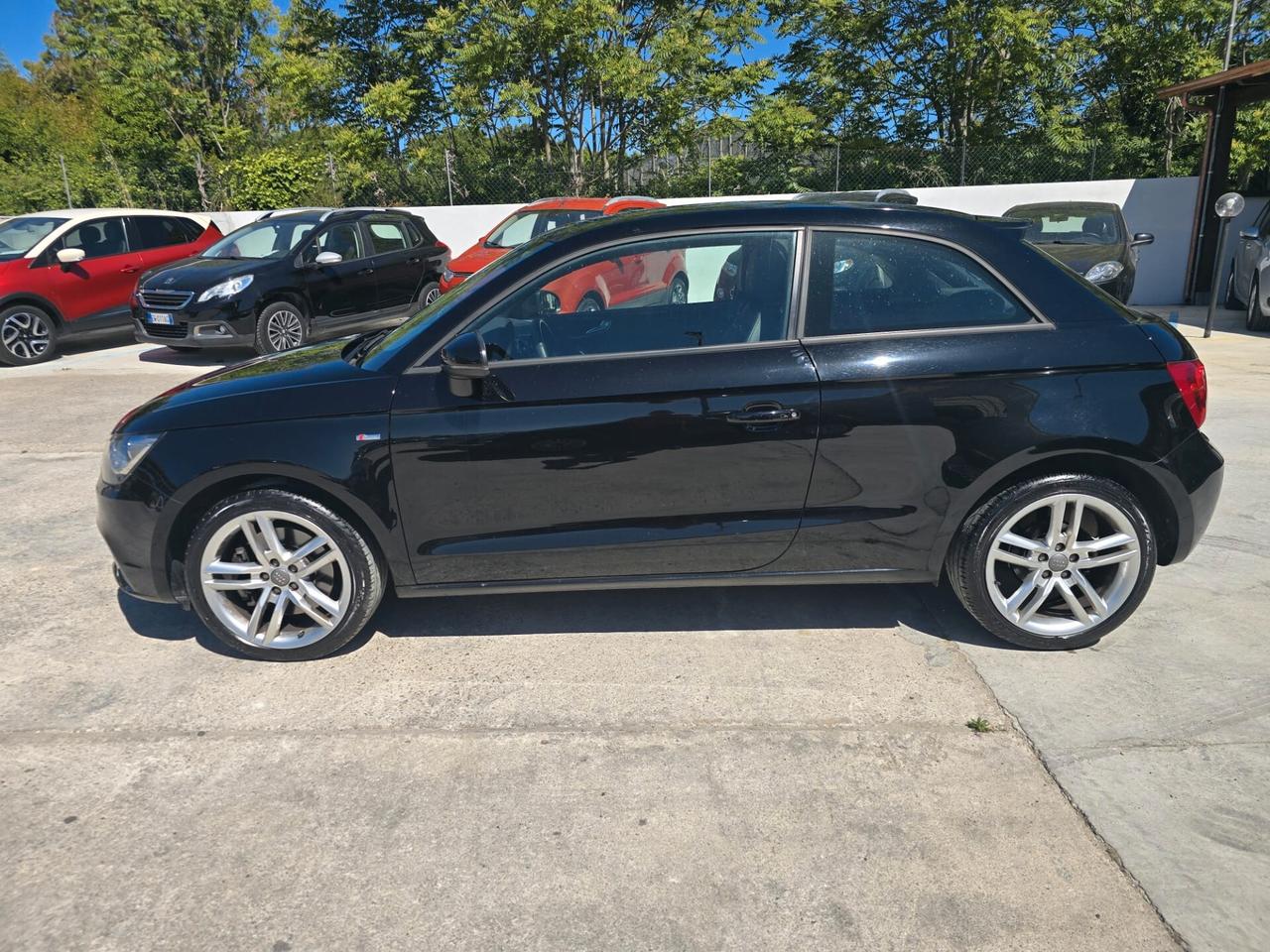 Audi A1 1.6 TDI S line edition