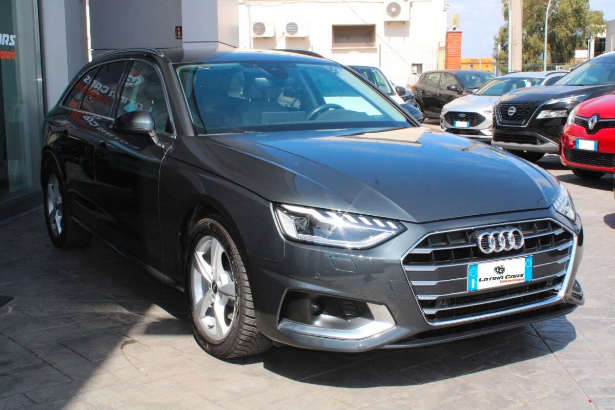 Audi A4 Avant 30 2.0 tdi mhev Business Advanced 136cv s-tronic