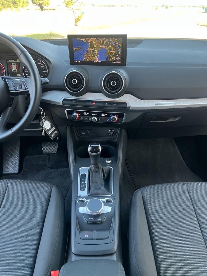 Audi Q2 30 TDI S tronic Business