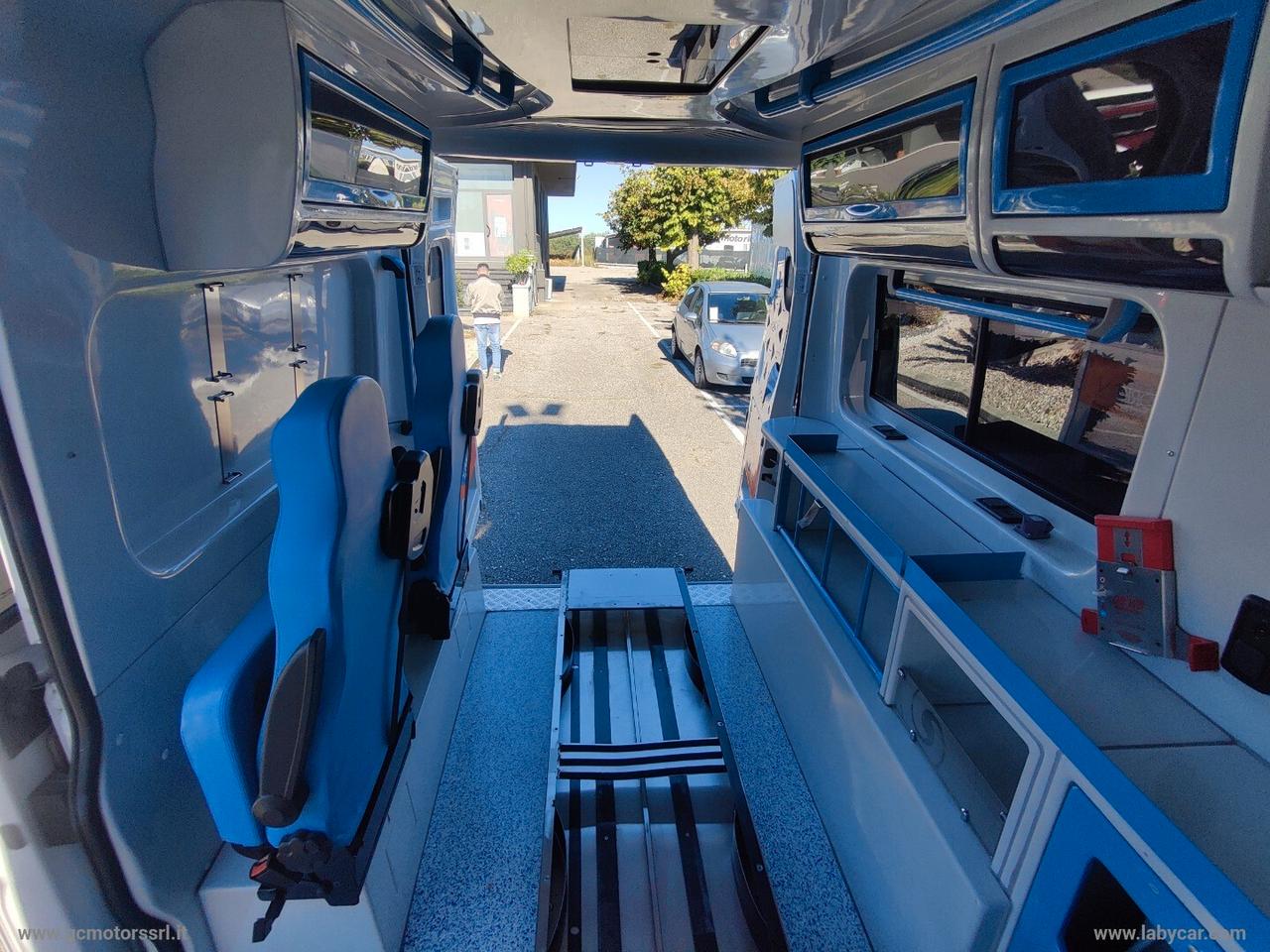 Fiat Ducato 33 2.2 180 CV Allestimento Ambulanza