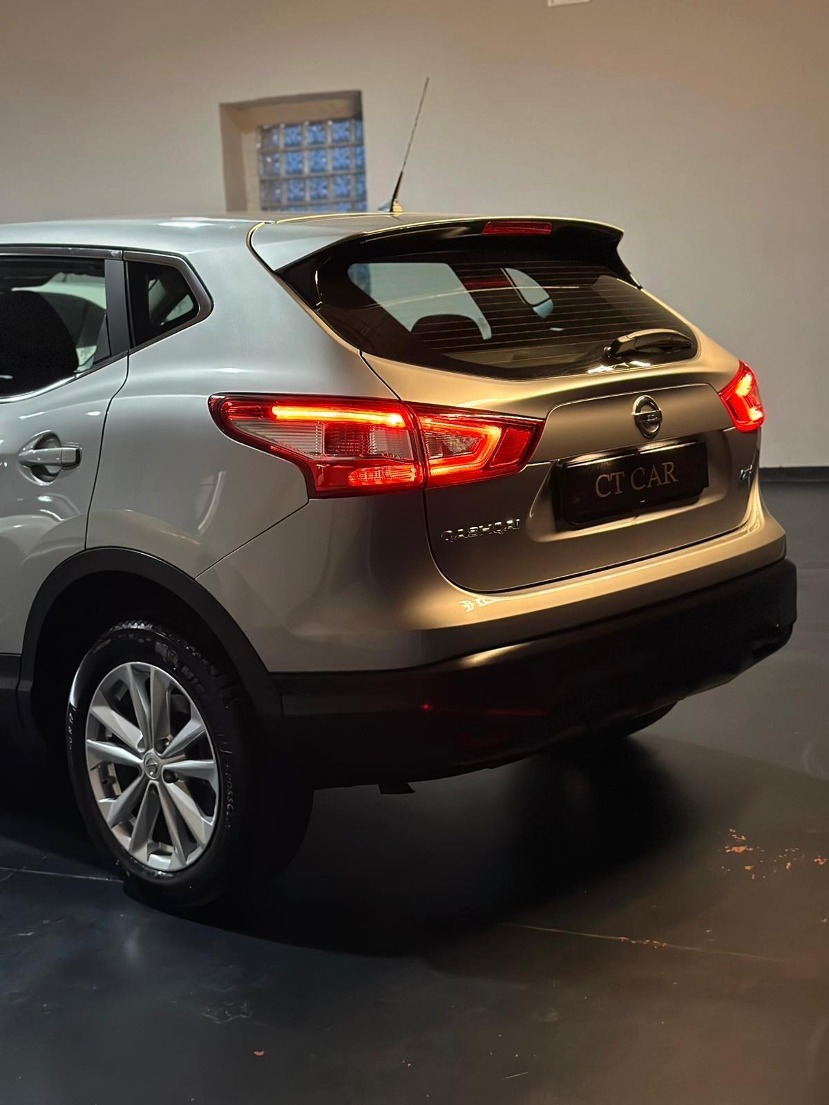 Nissan Qashqai 1.5 dCi DPF Tekna