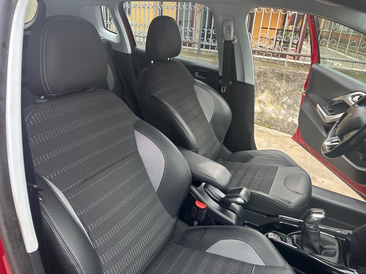Peugeot 2008 BlueHDi 100 Allure