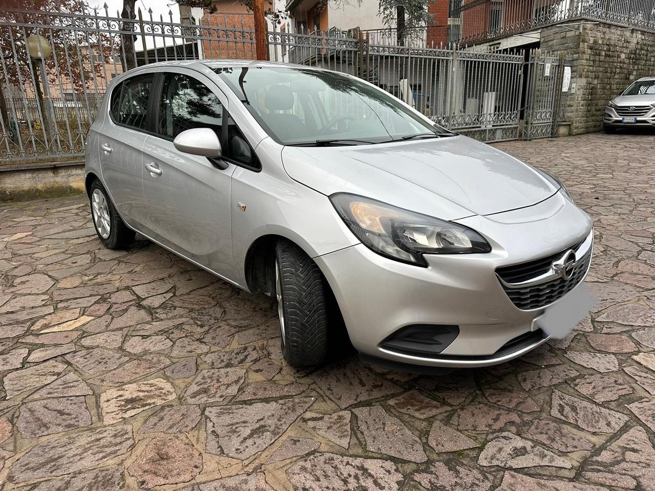 Opel Corsa 1.2 85CV 3 porte GPL-TECH b-color