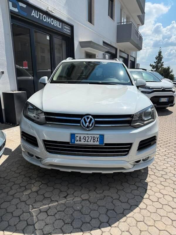 Volkswagen Touareg 3.0 V6 tdi Executive 245cv tiptronic