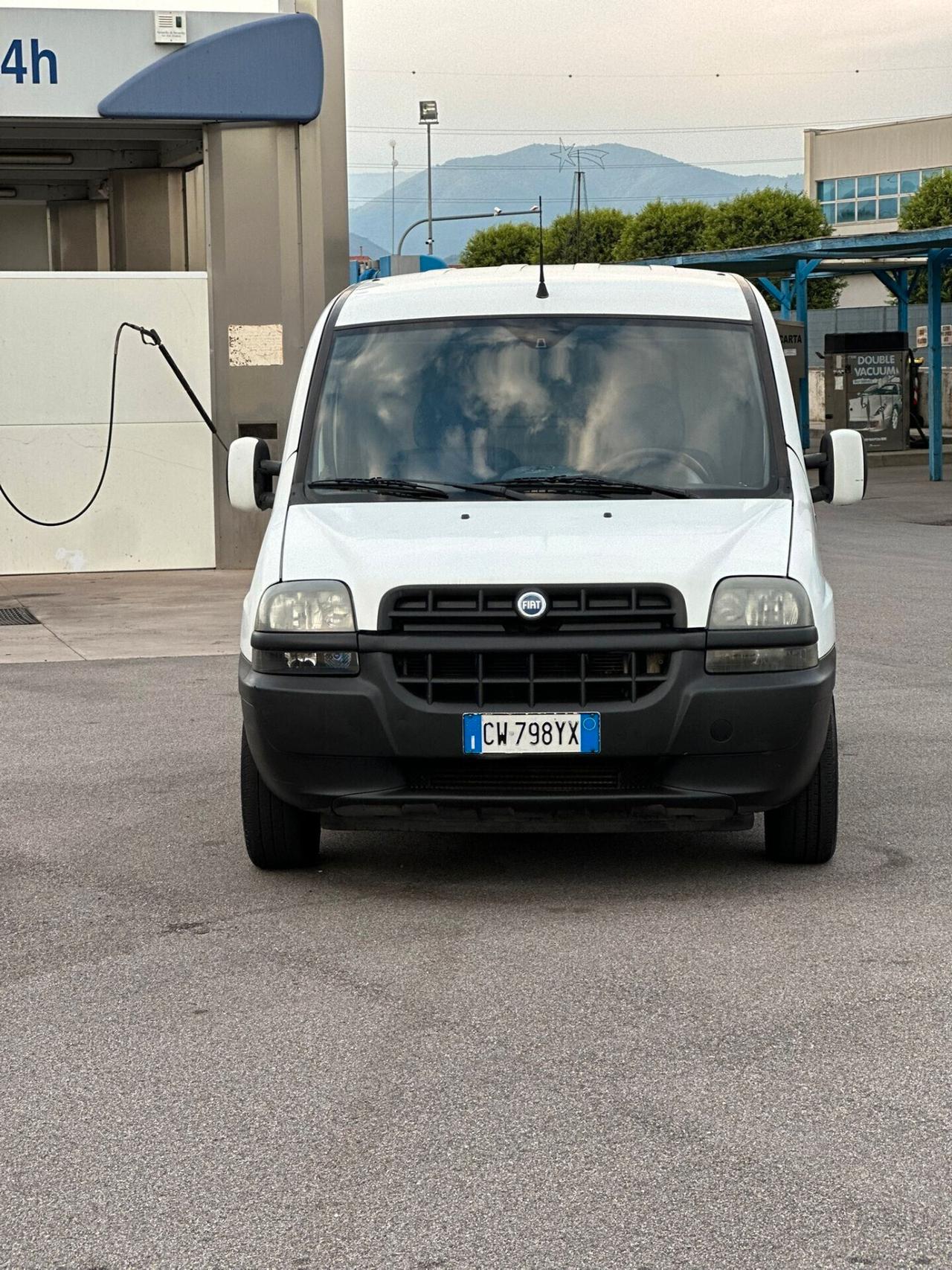 FIAT DOBLO' con 235000km SUPER PREZZO!