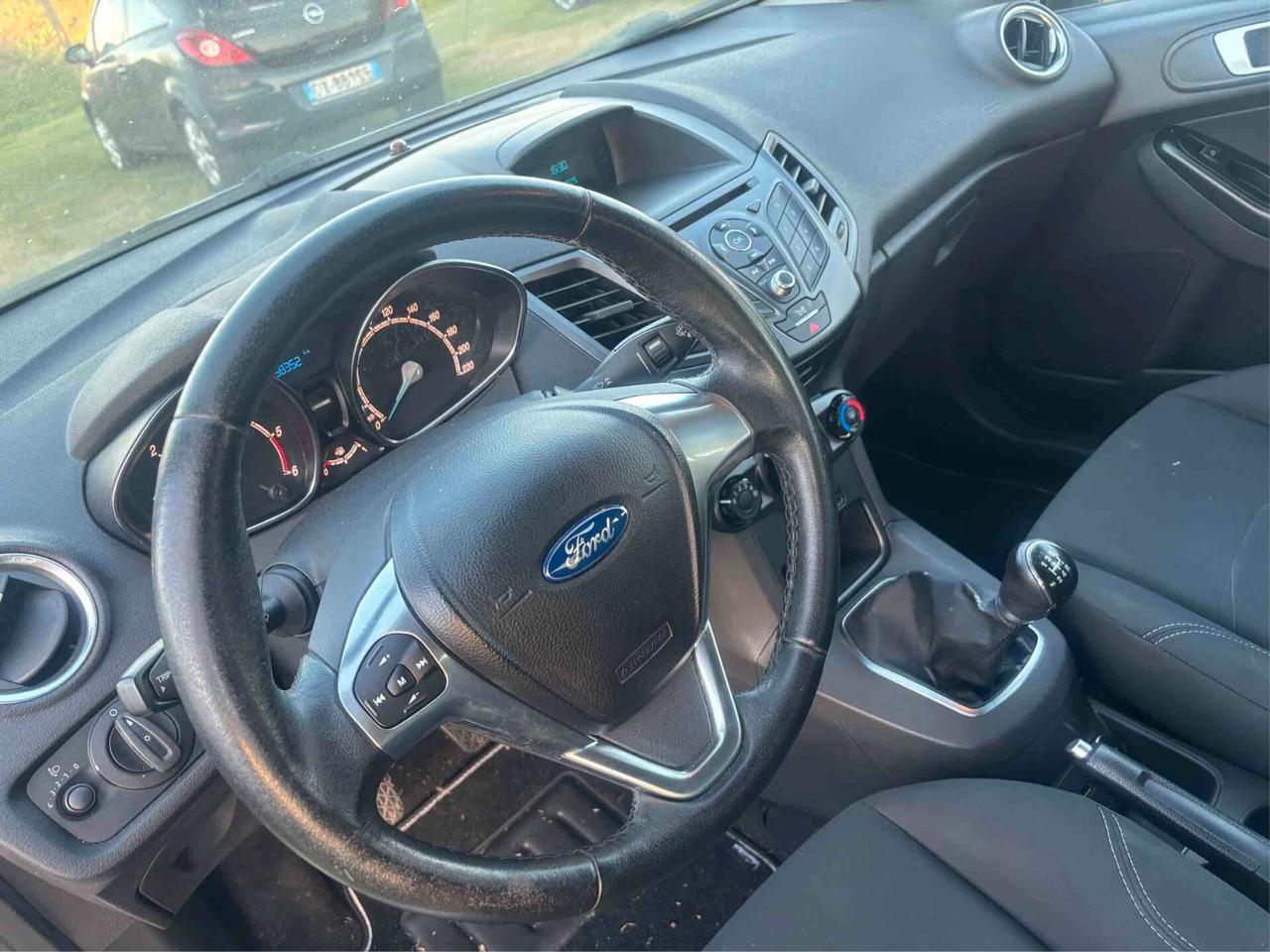 Ford Fiesta 1.5 TDCi 75CV 5 porte